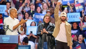 Eminem, "Harris'e destek" mitingine katıldı