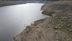 Gönen Barajı'nda su seviyesi %13,04'e geriledi