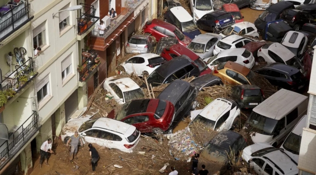 İspanya'da sel felaketi: 72 can kaybı
