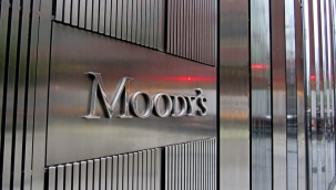 Moody's, Fransa'nın not görünümünü negatife çevirdi