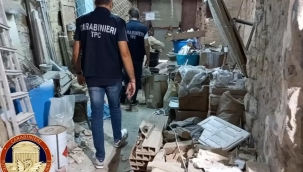 Napoli'de kaçak kazıda bin yıllık kilise bulundu