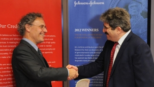 Nobel Tıp Ödülü'nü V. Ambros ve G. Ruvkun aldı