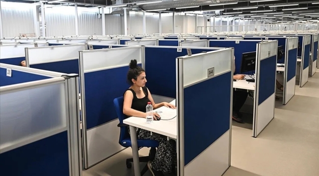 ÖSYM'nin düzenlediği e-YDS/11 yarın yapılacak