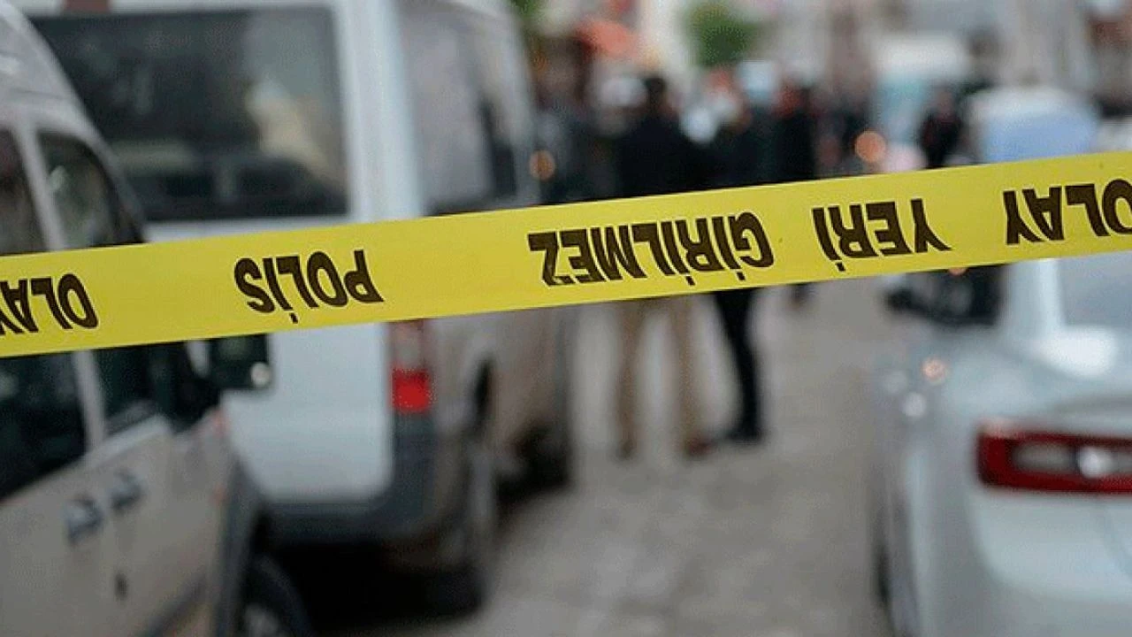 Adana'da husumetlisini silahla öldürdü