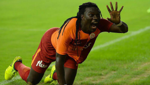 Eski GS oyuncusu Bafetimbi Gomis futbolu bıraktı