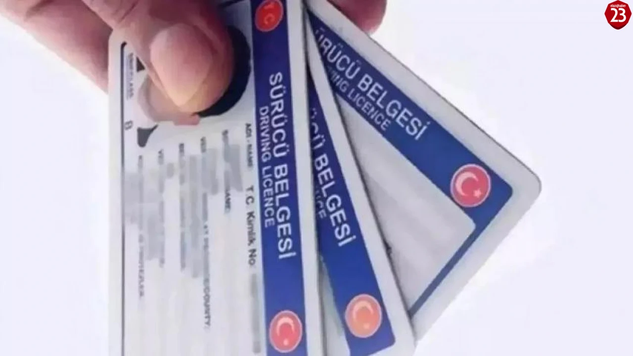 Eski tür ehliyetleri yenileme süresi 2025'e uzatıldı