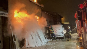 Eskişehir'de mobilya atölyesinde yangın