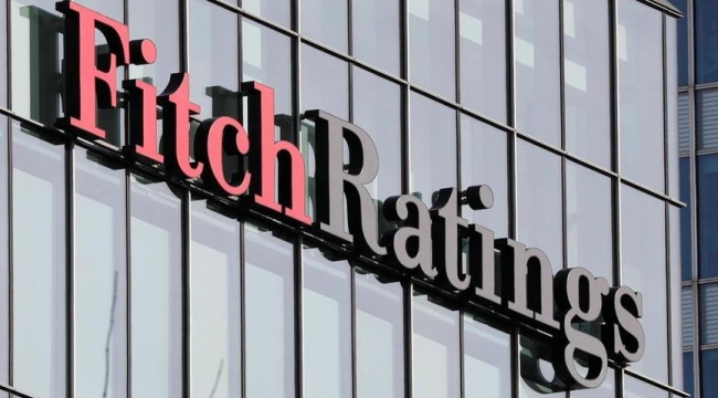 Fitch, Arjantin'in kredi notunu CCC'ye yükseltti
