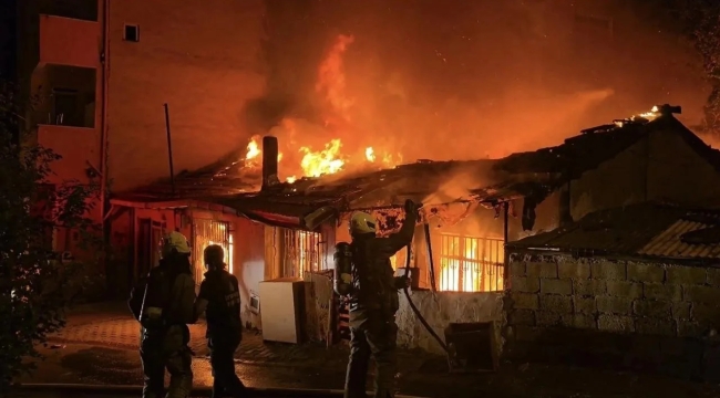 İzmir'de soba yangını: 5 çocuk hayatını kaybetti