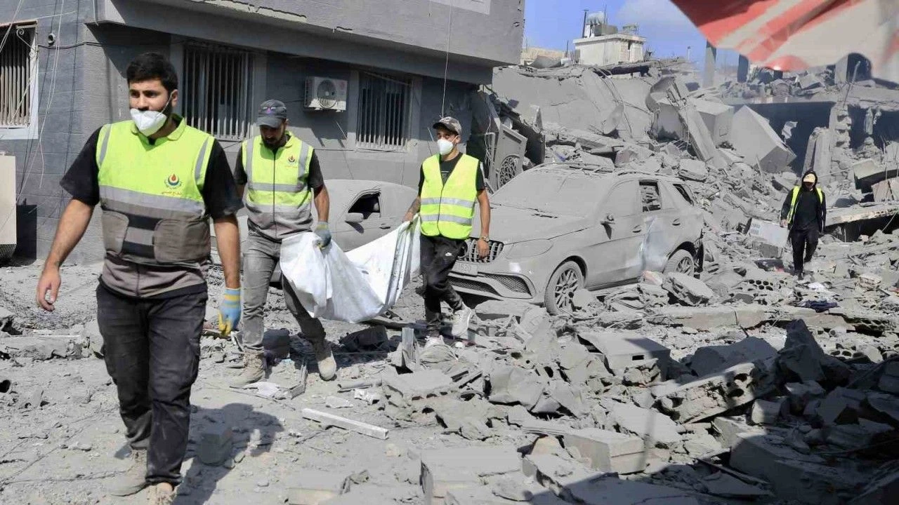 Lübnan'da can kaybı 3 bin 961'e yükseldi