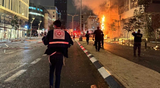 Lübnan'dan İsrail'e 30 roket fırlatıldı