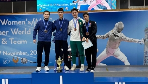 Milli eskrimci Doruk Küpeli, Dünya 3.'sü oldu