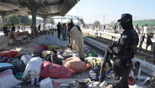 Pakistan'da tren garında patlama: en az 24 ölü