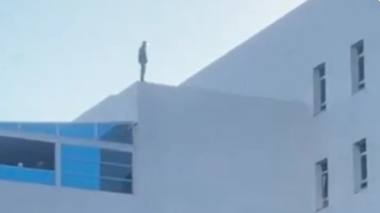 TBMM binasında işsiz vatandaş intihara kalkıştı