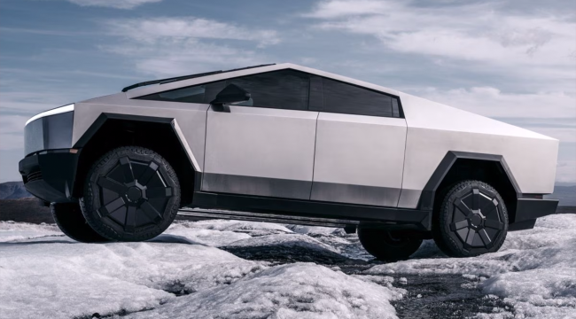 Tesla, 2 bin 431 Cybertruck aracını geri çağırdı