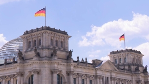 Almanya'da Hizmet PMI Kasım'da 47,2'ye düştü