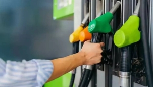 Benzine zam geliyor: 0,98 TL