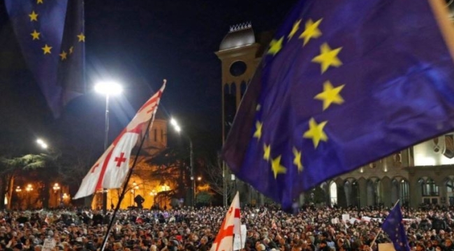 Gürcistan'da AB yanlısı protestolar 13. gününde