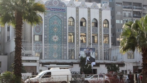 HTŞ militanları Şam'da İran Büyükelçiliği'ni bastı