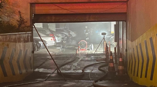 İstanbul'da elektrikli araç yangını