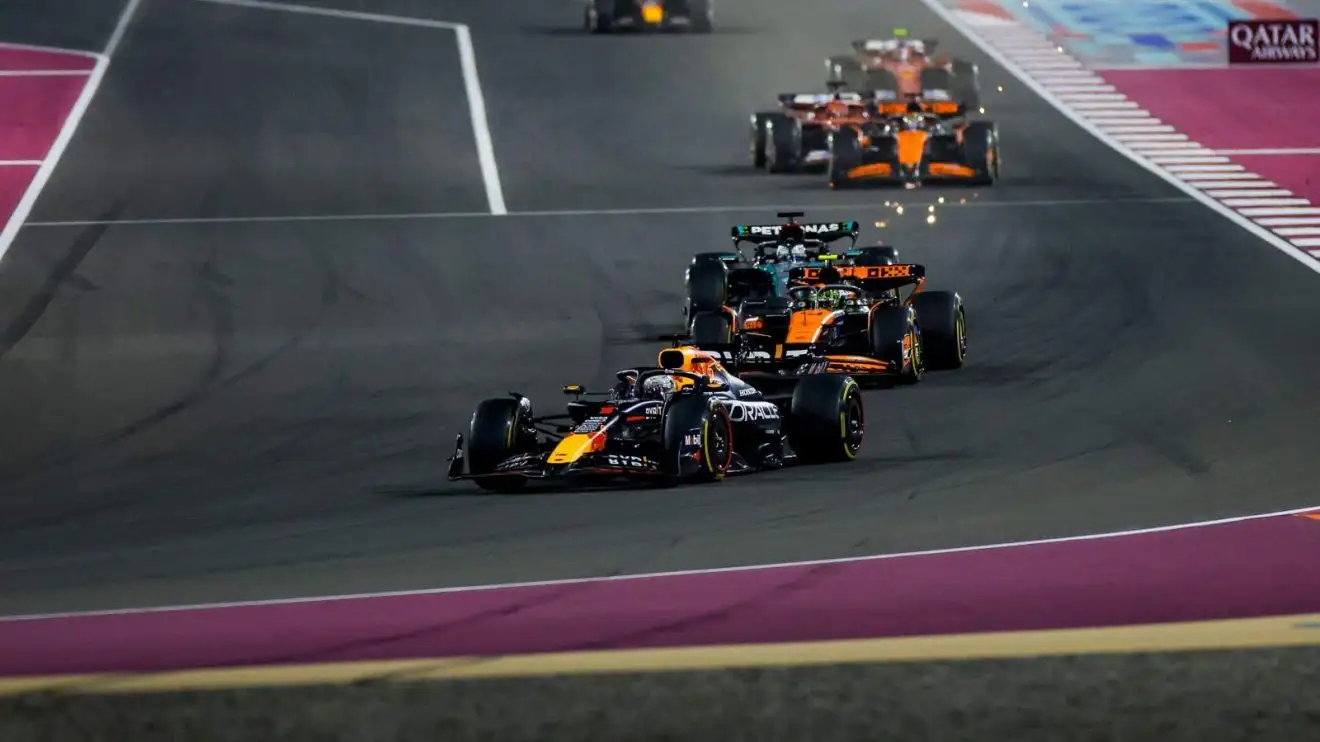 Katar Grand Prix'sini Verstappen kazandı