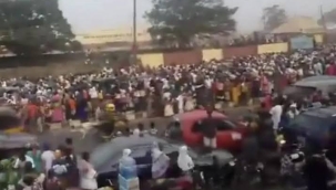 Nijerya'da panayırda izdiham: 32 çocuk öldü