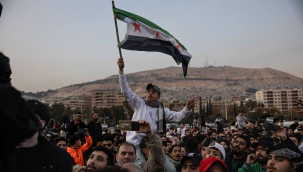 NYT: "Avrupa, Suriyelileri hızla gönderiyor"