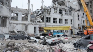 Rusya, Ukrayna'da hastaneyi vurdu: 8 can kaybı