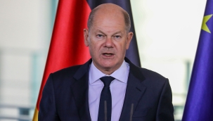 Almanya'da SPD'nin başbakan adayı Scholz oldu