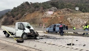 Çorum'da zincirleme kaza: 2 ölü 5 yaralı