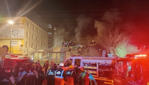 Konya'da 3 katlı apartman çöktü