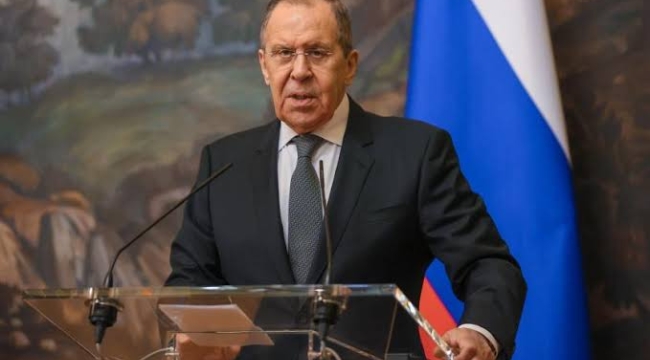 Lavrov: "Orta Doğu'dan ayrılmıyoruz"