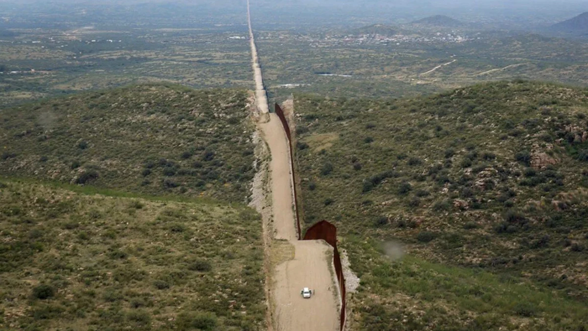 Meksika'da ABD sınırı civarında 56 ceset bulundu