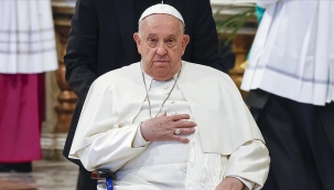 Papa: "Gazze'de rezil bir insani durum yaşanıyor"