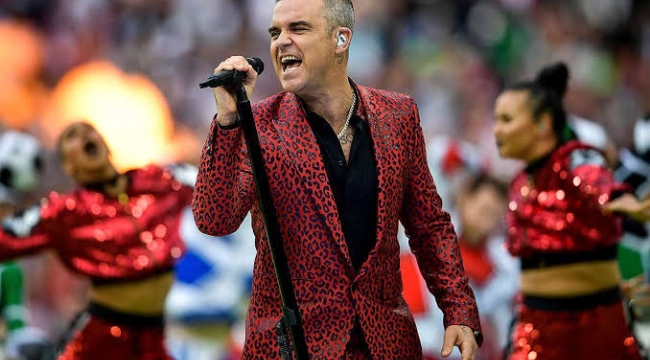 Robbie Williams, FIFA Müzik Elçisi oldu