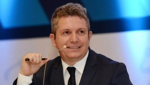 TRT spikeri Arıkan canlı yayında kalp krizi geçirdi