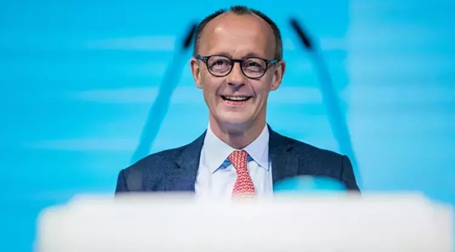 Almanya'da erken seçim: CDU zaferini ilan etti