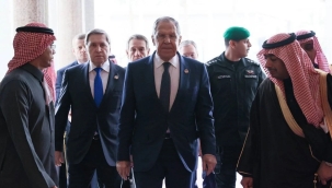 Rusya: "Ukrayna'da NATO güçlerini kabul etmeyiz"