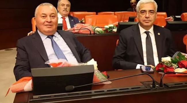 Salih Uzun ve Cemal Enginyurt CHP'ye katıldı