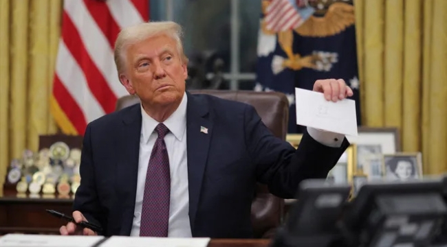 Trump: ''Çin ile anlaşamazsak tarifeler artar''