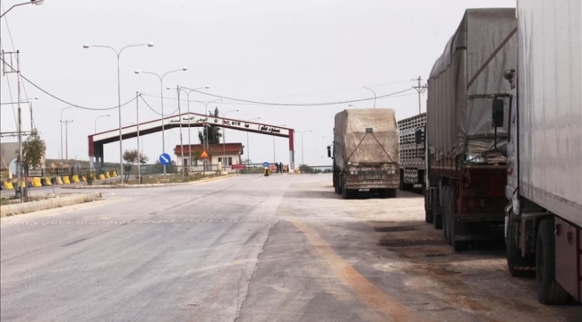Ürdün'den Suriye tırlarına geçiş ücreti muafiyeti