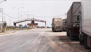 Ürdün'den Suriye tırlarına geçiş ücreti muafiyeti