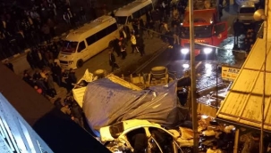 Urfa'da freni boşalan kamyon köprüden uçtu: 3 ölü