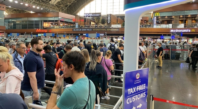 2024'te 11.390.520 Türk yurt dışına seyahat etti