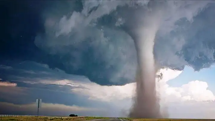 ABD'de hortum felaketi: 40'tan fazla can kaybı