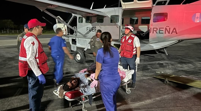 Honduras'ta 18 yolculu uçak denize düştü: 12 ölü