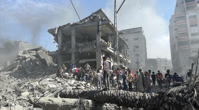 İsrail, Gazze'ye saldırı başlattı: En az 200 ölü