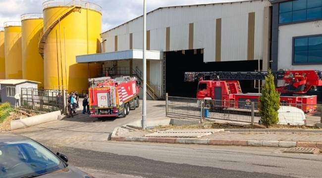 İzmir'de bitkisel yağ fabrikasında patlama