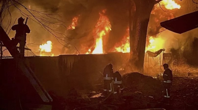 Rusya'dan Kiev'e İHA saldırısı: 3 ölü