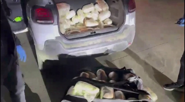 Şırnak'ta 3 avukat, 86 kilo skunkla yakalandı